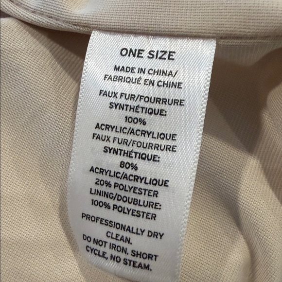 Hinge Women’s Classy Contemporary Versatile Faux Fur Sherpa Vest in Cream OSFM - Picture 8 of 12